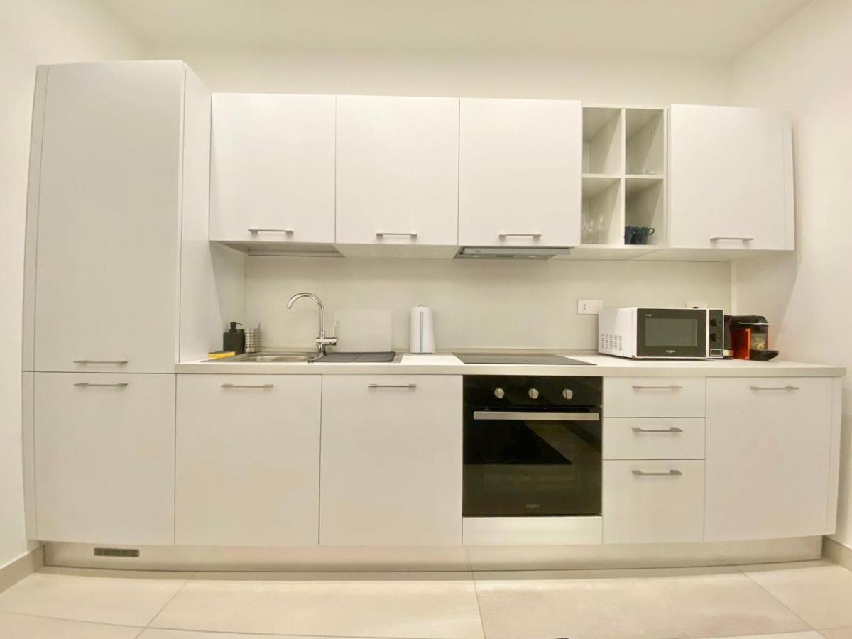 Idylle Double Suite Apartment Duomo มิลาน ภายนอก รูปภาพ
